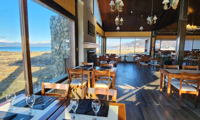 Province of Tierra del Fuego Hotel | Tolkeyén Ushuaia Hotel