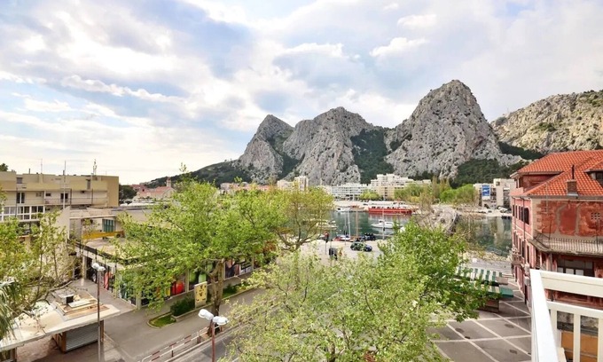 Omis Apartment | Toma - 200 m From Beach - A3