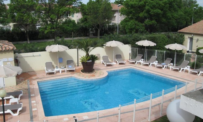 Istres Apartment | Top Motel