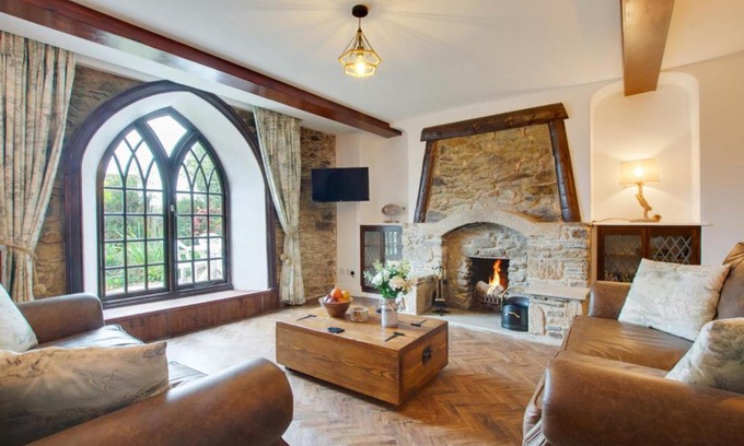 Porthleven House | Torleven House