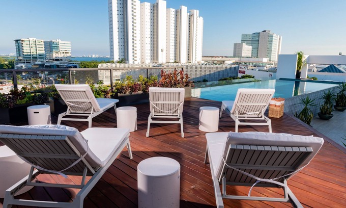 Downtown Cancun Resort | Torre Sofia great apartments & estudios