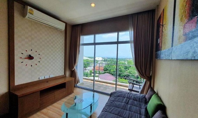 Chang Phueak Apartment | Touch hill place condo near the Chiang Mai conference center