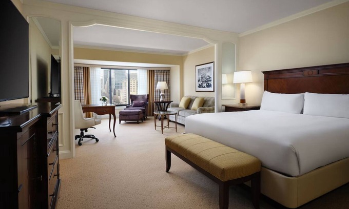 Downtown Salt Lake City Hotel | Tower 1 King, Little America Hotel, Indoor Pool, Near Temple Square