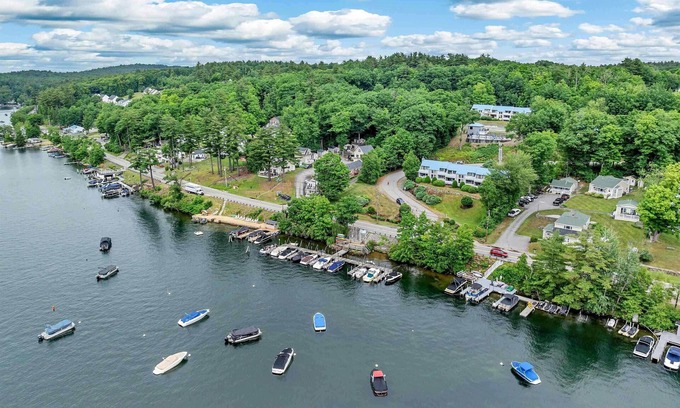 Laconia House | Townhome w/amazing Paugus Bay - Lake Winnipesaukee - Views