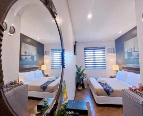 Pio del Pilar Hotel | Townhouse OAK Metro Manila Near Osmena Highway PNR Pasay formerly Avitel Hotel