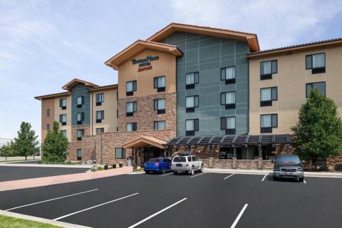 Gateway Hotel | TownPlaces Suite Denver Airport at Gateway Park