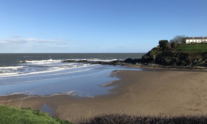 Llanybydder House | Traditional cosy cottage with rural views nr coast