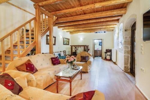 Tzitzifes House | Traditional Stone House Rafael