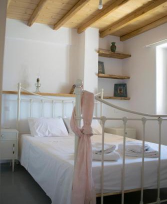 Kithnos House | Traditional suites in Chora Kythnos #3