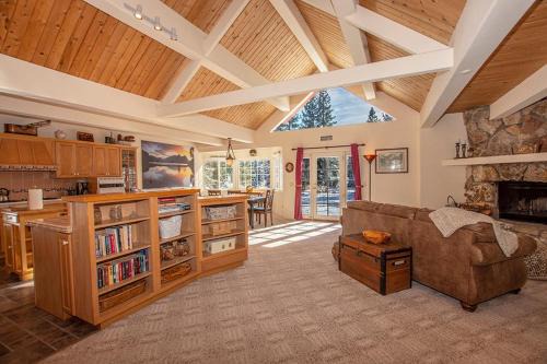 Dollar Point House | Trailside Escape By Hauserman Rentals