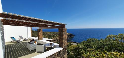 Tracino House | TramontanaBeach