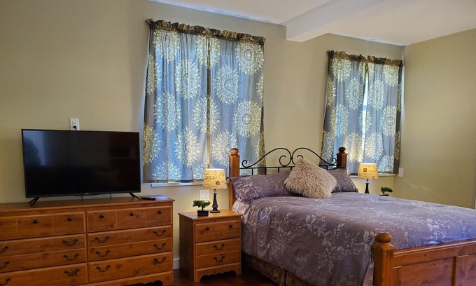 Otter Point Apartment | Tranquil Heart Retreat 2