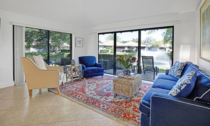 Palm Beach Gardens Cottage | Tranquility - PGA National Resort-Prime Location-Backyard Oasis-Panoramic Views