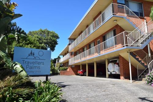 South West Rocks Apartment | Traveller's Palms no 8 - Bring your own linen.