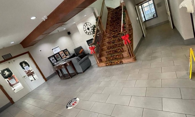 Farragut Hotel | Travelodge by Wyndham Knoxville West
