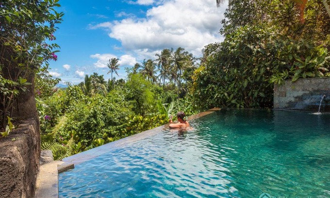 Rangdu Villa | Treasure of Bali, 3BR villa, infinity pool, staff