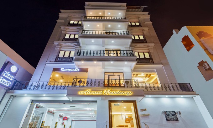 Kalapettai Hotel | Treebo Aaravi Residency, 800 Mtrs From Promenade Beach