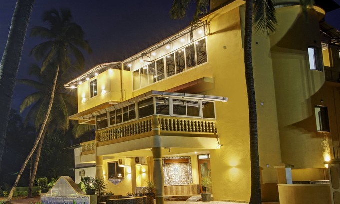 Cana Hotel | Treebo Majestic Palms, 2 Km From Colva Beach