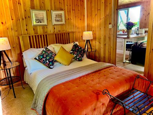 Ambleside Ski Chalet | Treeside woodhouse