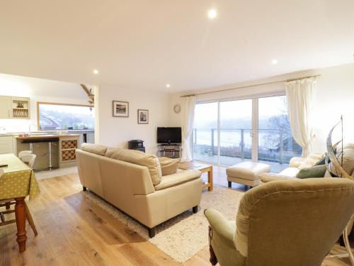 Golant House | Treetops