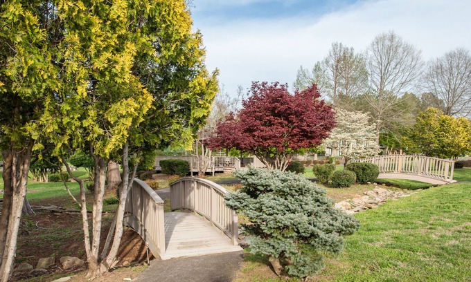 Townsend Cabin | Tremont Lodge & Resort