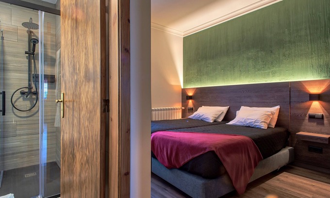 Castro Laboreiro Bed & Breakfast | Triple Room at the Castle Viewpoint in the heart of the Peneda-Gerês National Park