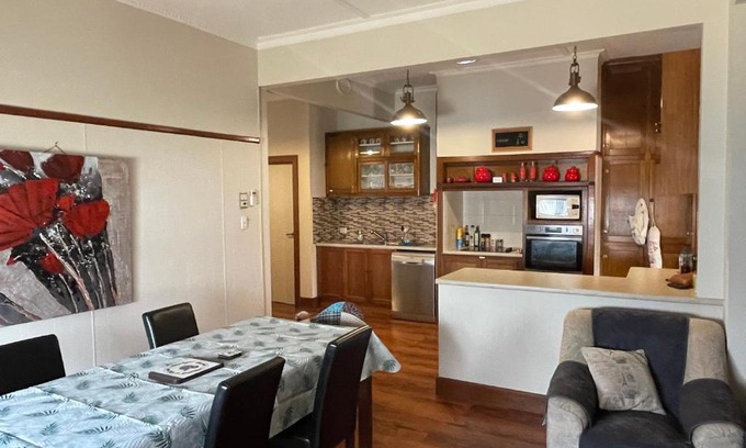 Horsham House | Trippypossums House