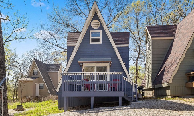 Lampe Cabin | TRL Cabin-Family friendly! Sleeps 6 (4 min. Blk.Oak Am,10 min.Baxter Boat launch