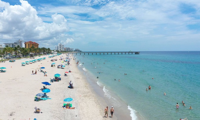 Deerfield Beach Hotel | Tropic Isle Beach Resort