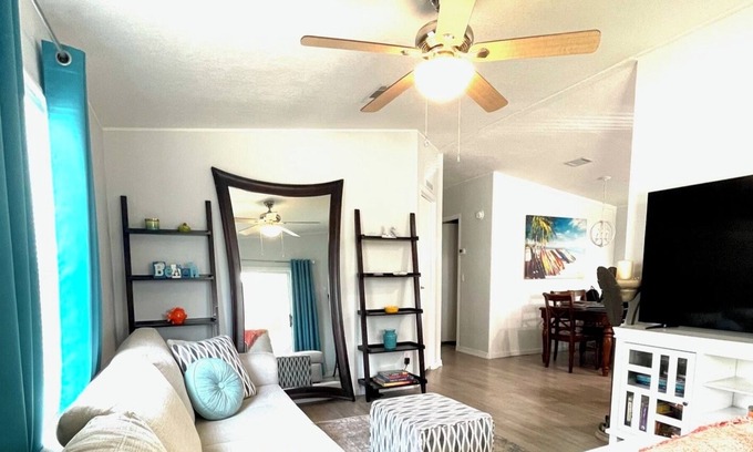 East County Civic Group House | Tropical Oasis