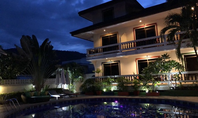 Maret Hotel | Tropical Palm Resort