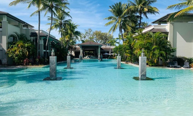 Port Douglas Apartment | Tropical Retreat - Poolside Swimout - Ground Floor - Sea Temple Resort & Spa Port Douglas