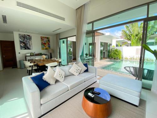 Bang Tao Villa | Tropical Shambala Grand Villa
