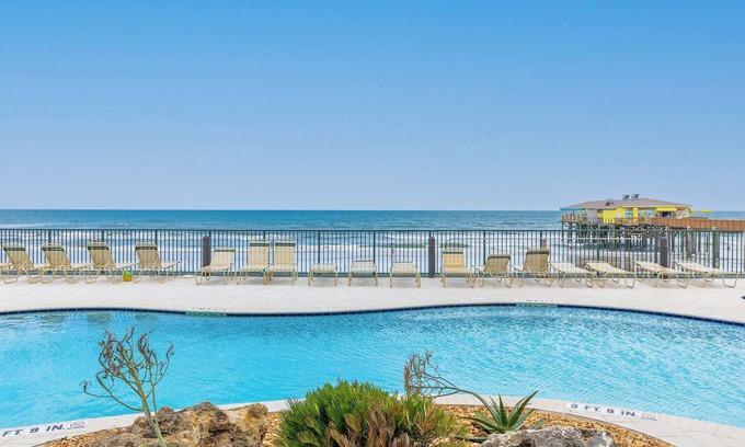 Daytona Beach Shores Apartment | Tropical Suites at Sunglow Resort