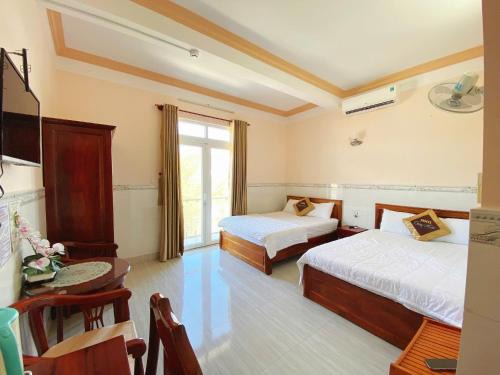 Con Son Hotel | Trung Hậu Hotel
