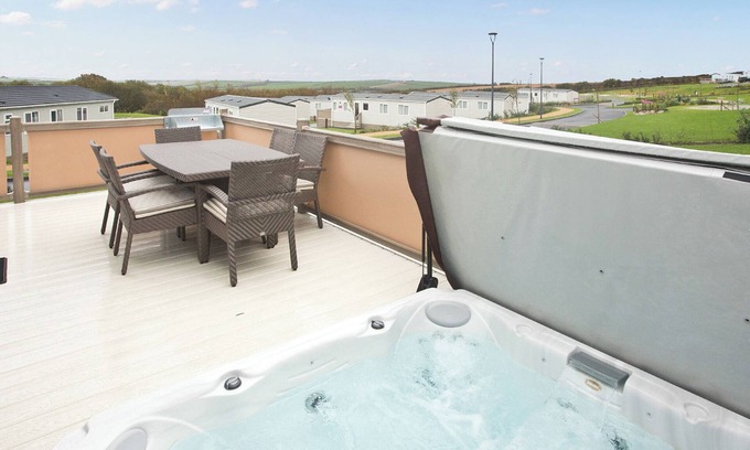 White Cross Ski Chalet | Truro Premier Lodge