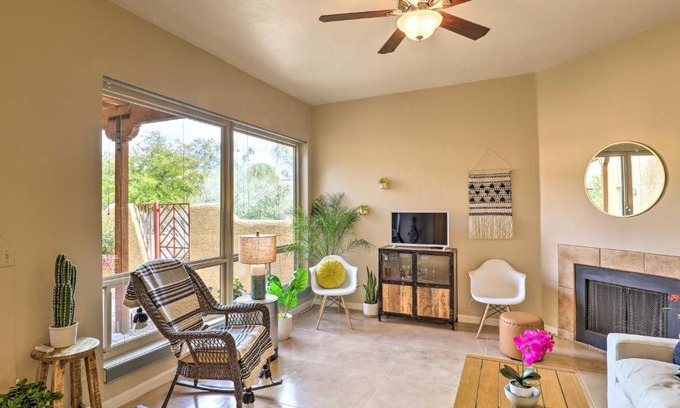 Tucson House | Tucson Townhome 11 Mi to Dtwn - Long-Term Stays!