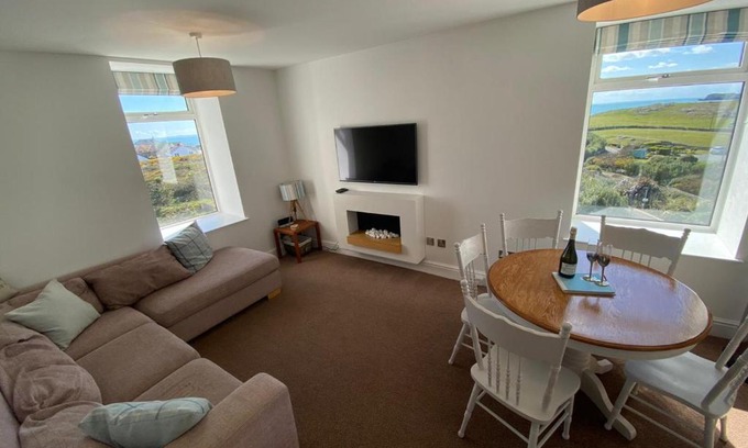 Trearddur Bay Apartment | Tudor Apartment (Panoramic Sea Views)