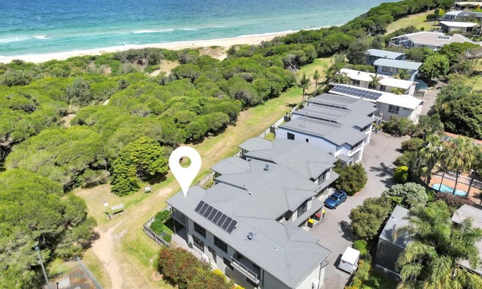 Tura Beach Apartment | Tura Beach House