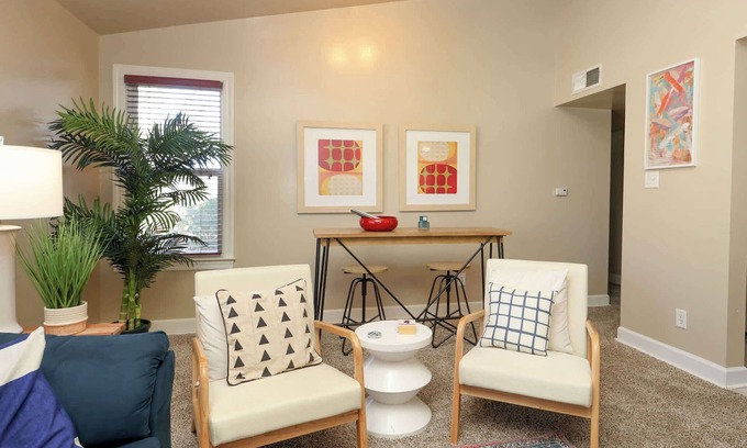 Oxford Condo | Turnberry's Top-Floor by Apex Short Term Stays