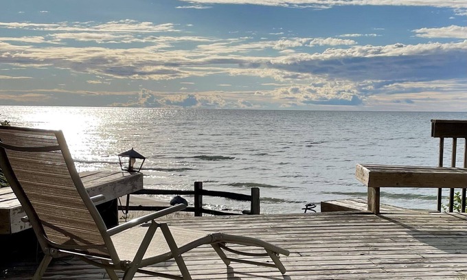 Harbor Springs Cottage | Turquoise Beach - Lake Michigan Cottage