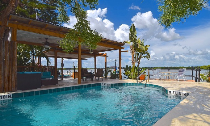 Siesta Key Hotel | Turtle Beach Resort