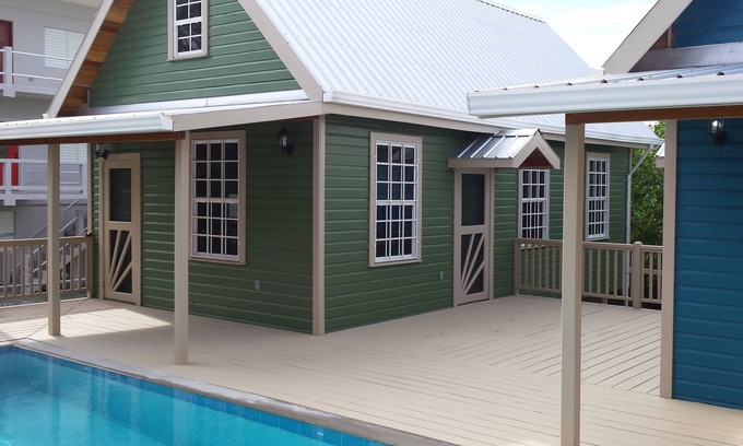 Caye Caulker Cottage | Turtle Cottage with a pool