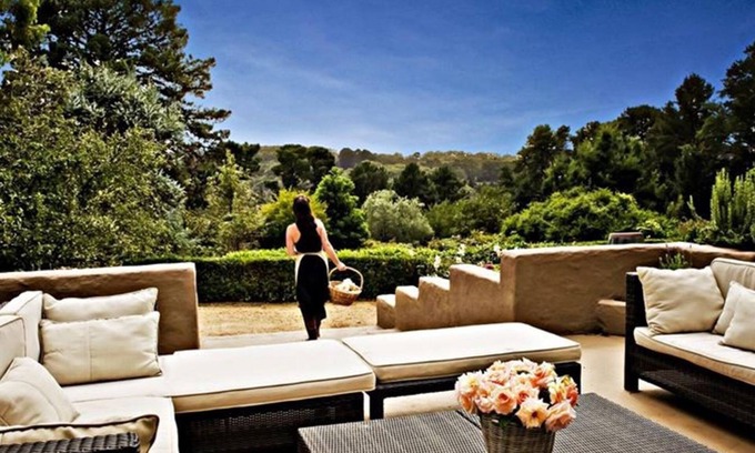 Merricks North House | Tussie Mussie Vineyard Retreat - Exclusive Use - 8 Bedrooms