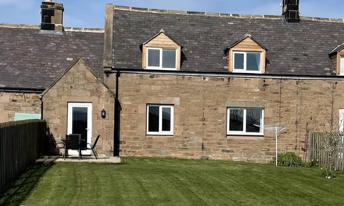 Berwick-upon-Tweed Cottage | Tweed Cottage 4 Fenton Hill