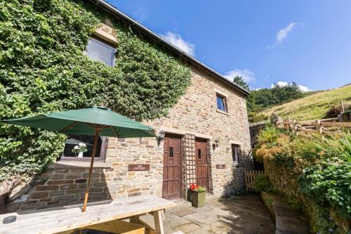 Hope Valley House | Twitchill Farm Holiday Cottage