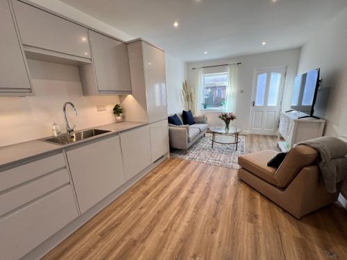 Bridgnorth House | Two Bedroom Bridgnorth Bliss