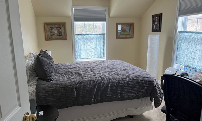 Stowe Condo | Two bedroom condo located within walking distance of the village of Stowe.