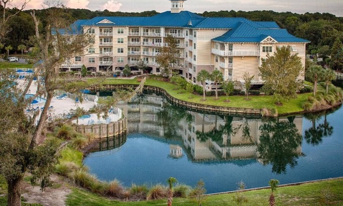 Palmetto Dunes Resort | Two bedroom condo in a resort community available May 26th thru June 2nd 2024