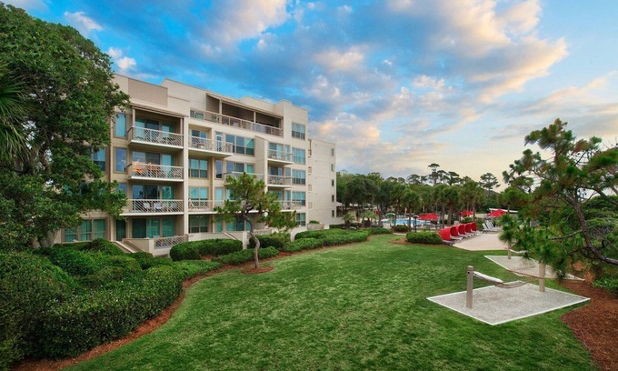 Oceanside Condo | Two bedroom, ground floor, oceanfront Marriott condo in Sea Pines on HHI!